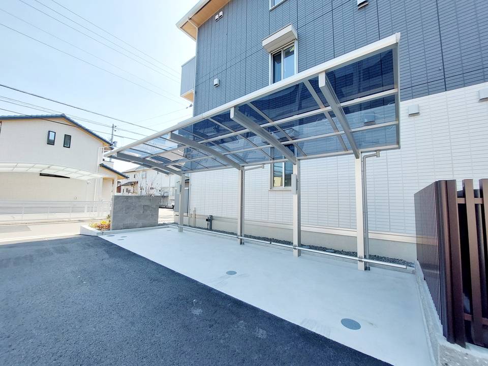 駐車場　駐輪場