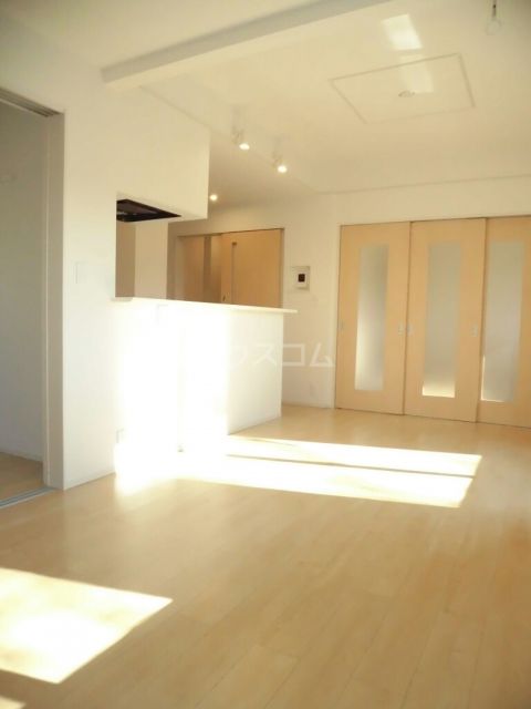 ラビエール_内装_0