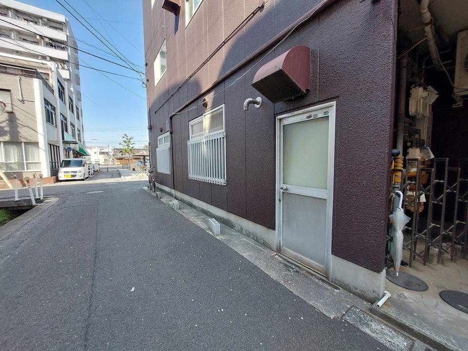 駐車場　駐輪場