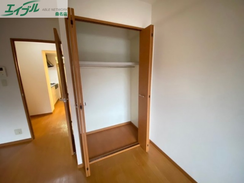 収納　同型参考写真