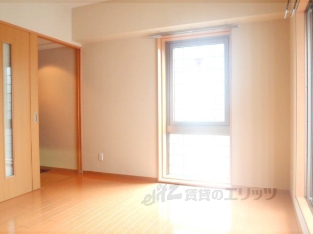 居室・リビング　洋室７帖です