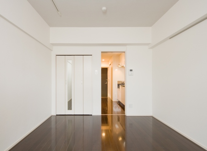 居室・リビング　落ち着いた雰囲気のお部屋です