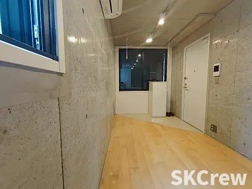 居室・リビング　別号室の写真です