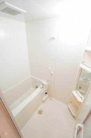 バス・シャワールーム　※同物件・同タイプの写真です。