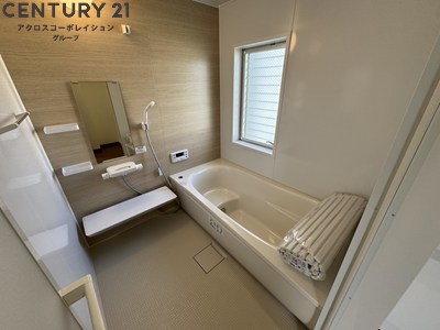 バス・シャワールーム　追い炊き機能付きバスでおすすめ！