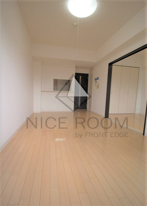 居室・リビング　アーバネックス谷町　リビング