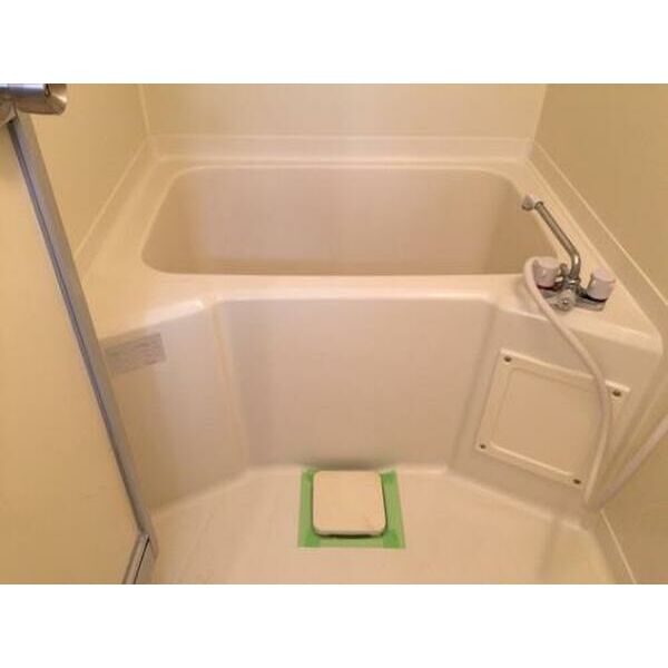 バス・シャワールーム　別号室画像。ご参考下さい