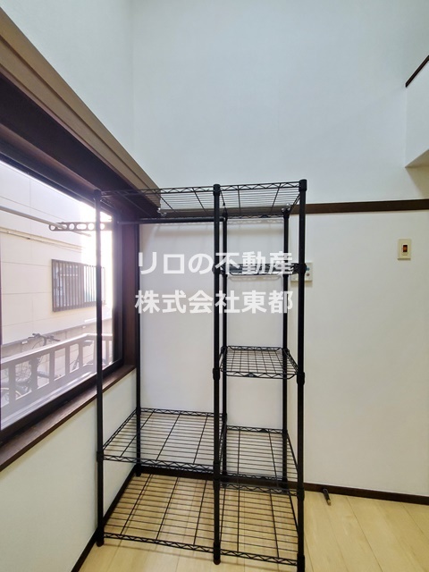 その他　便利なラックも付属しています♪