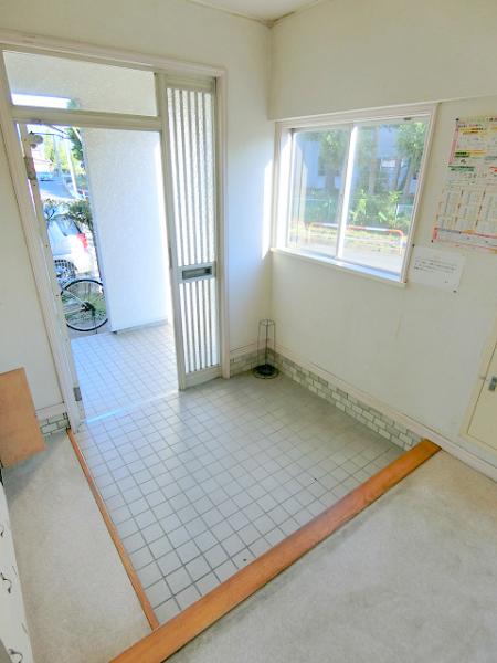 玄関　★洋室７帖★セカンドハウスとしてもおすすめ★