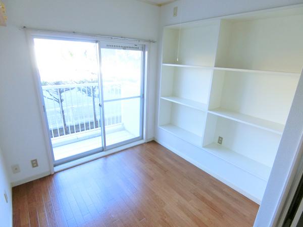 居室・リビング　写真は別のお部屋のイメージです