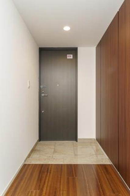 玄関　別部屋参考写真