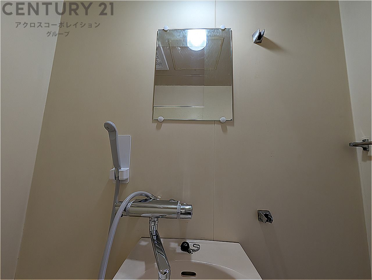 洗面設備　広い洗面スペース