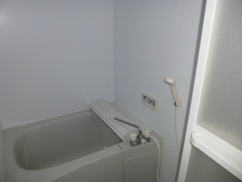 バス・シャワールーム　他部屋