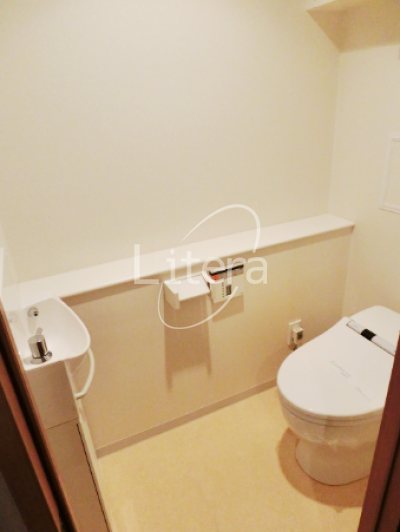 トイレ　参考写真