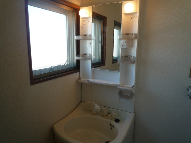洗面設備　※別部屋の写真です