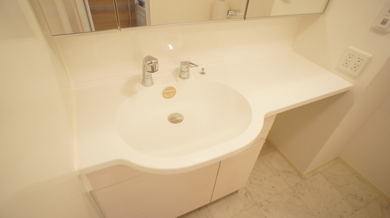 洗面設備　シャンプードレッサー