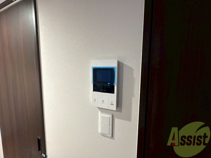 セキュリティ　ＴＶモニター付インターホンです。来客者の顔が見えるので安心！