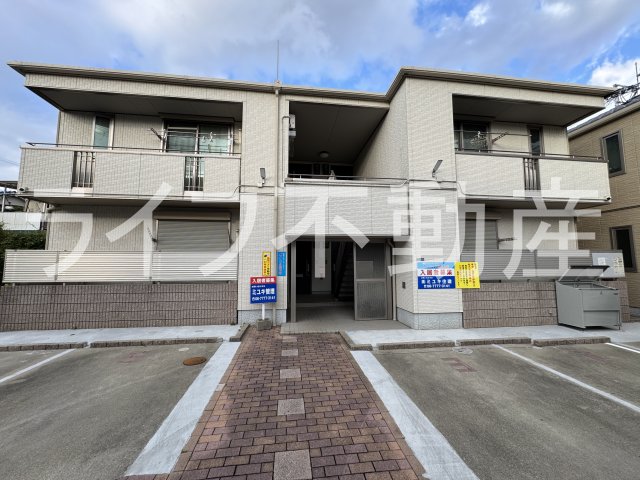 建物外観　外観は落ち着いています