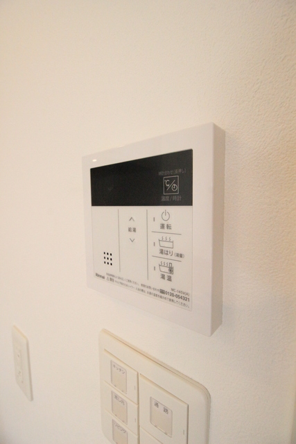 その他設備　８０５号室モデルルーム写真※お部屋によって胃色味が異なる場合