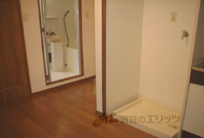 その他部屋・スペース　洗濯機置場