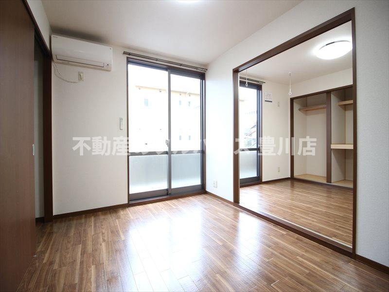 居室・リビング　写真は別室