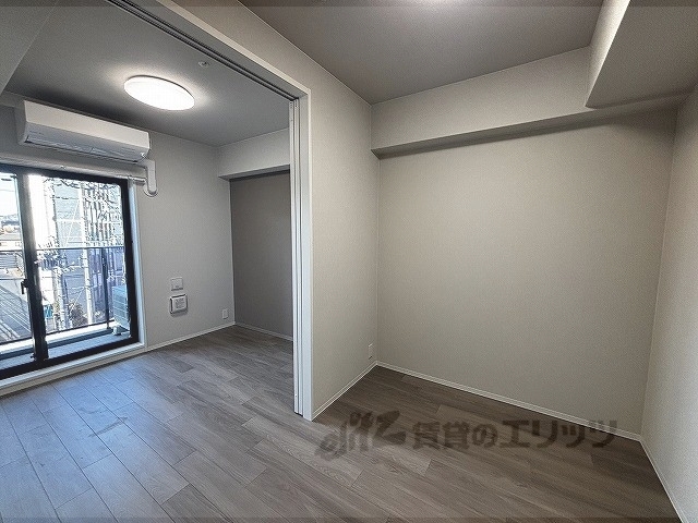 居室・リビング　洋室