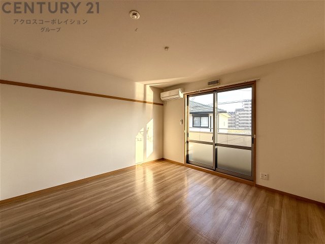 居室・リビング　エアコン付きで初期費用を抑えられます！