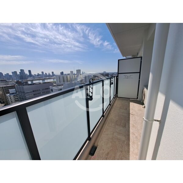 バルコニー　スプランディッド十三本町　バルコニー