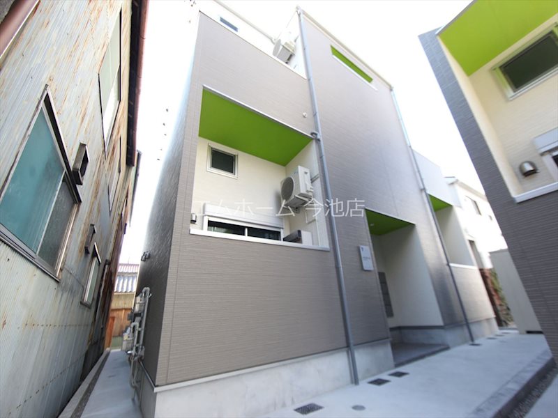 建物外観　外観　デザイナーズ　光インターネット無料