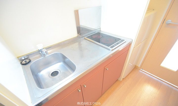 キッチン　同等タイプのイメージ写真です。