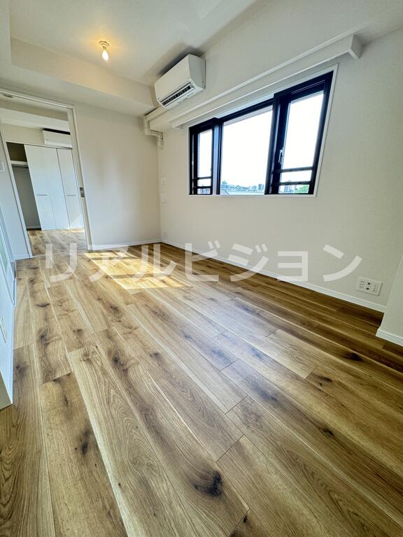 居室・リビング　別部屋参考写真