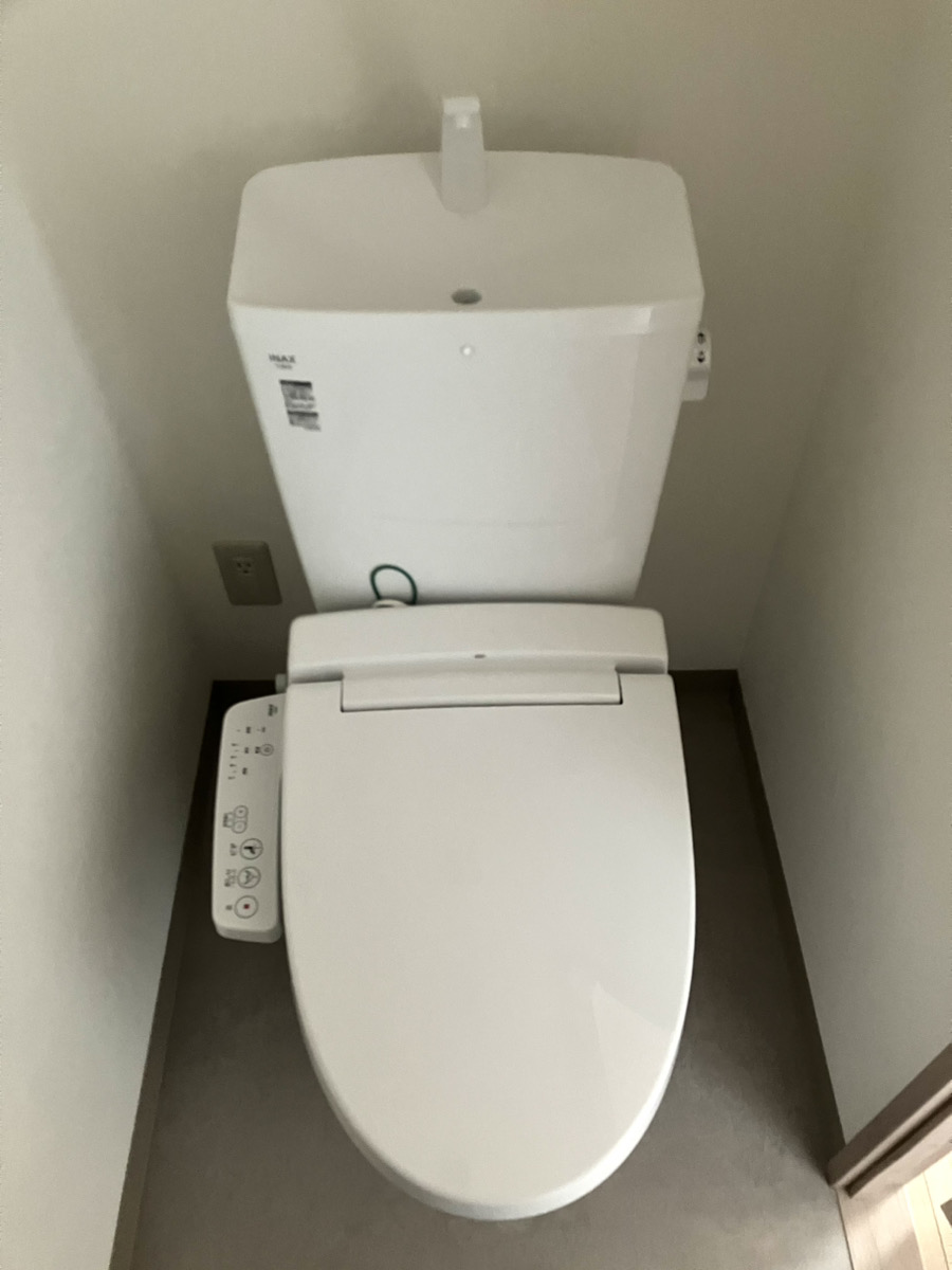 トイレ　落ち着いたトイレです