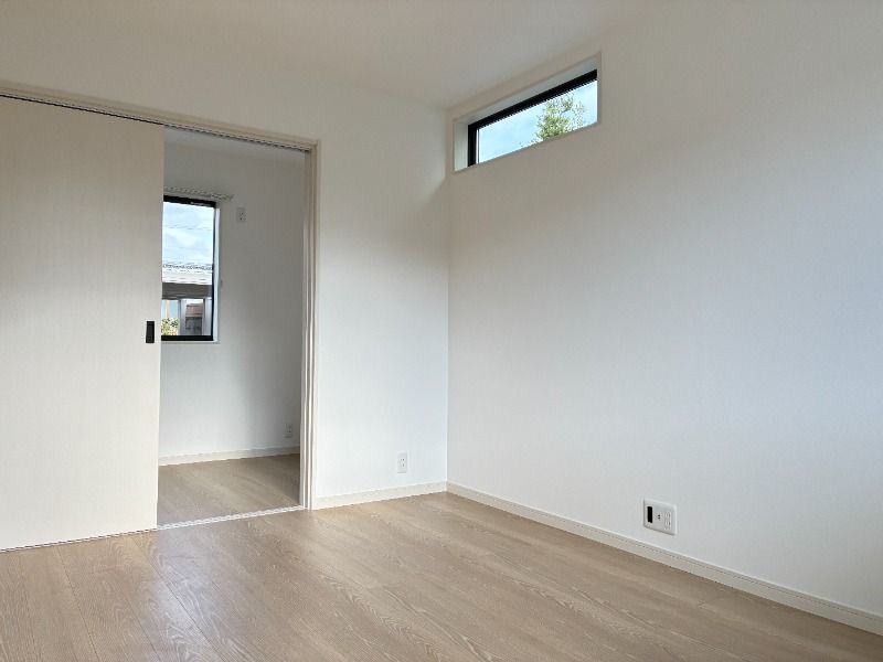 居室・リビング　ゆったりとした居間です