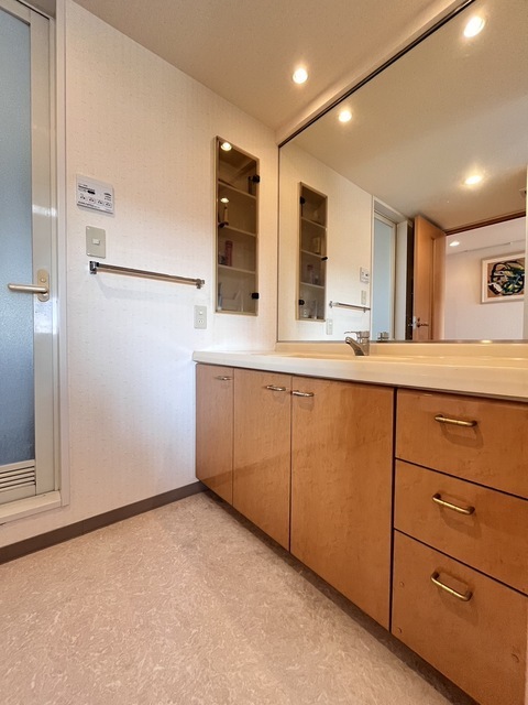 洗面設備　洗髪・洗面化粧台