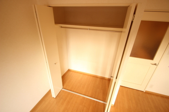 収納　※別部屋の写真です