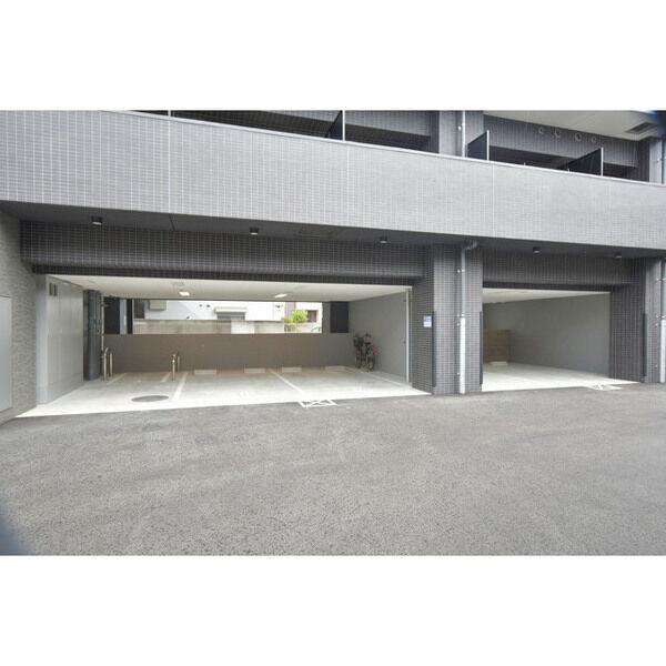 駐車場　駐車場です