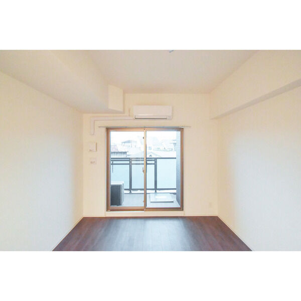 居室・リビング　使いやすいリビングです