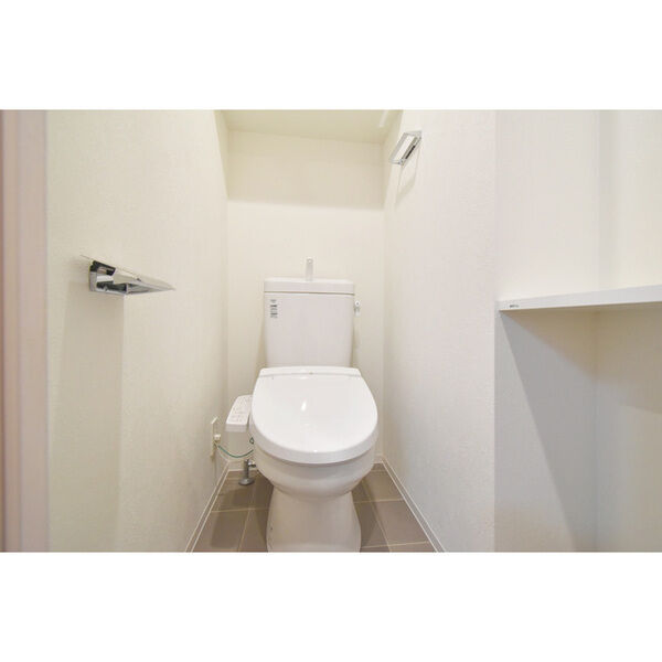 トイレ　コンパクトで使いやすいトイレです