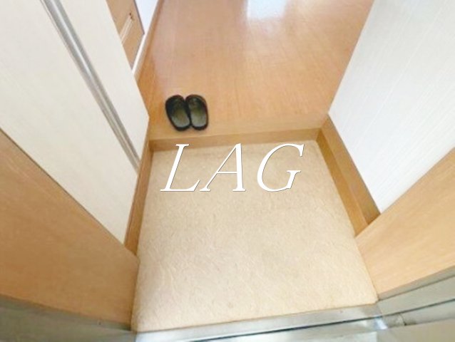 玄関　玄関です。