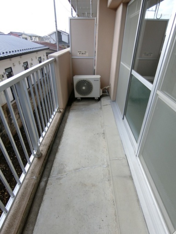 バルコニー　図面と現状に相違がある場合には現状を優先