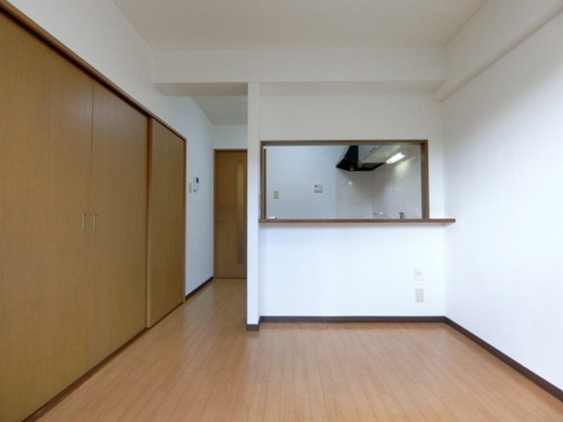 居室・リビング　図面と現状に相違がある場合には現状を優先