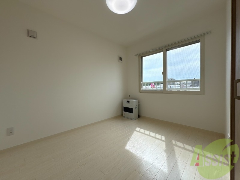 その他部屋・スペース　寝室です。部屋をどう使うかはあなた次第です！