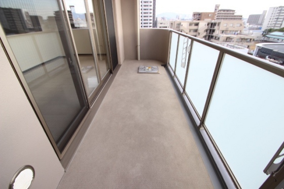 バルコニー　※別号室の写真です