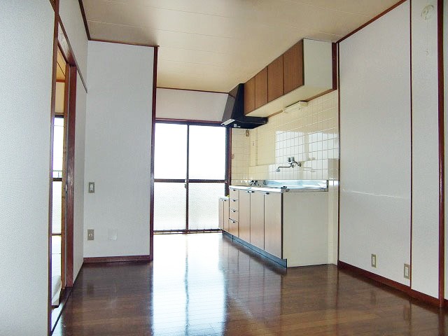 居室・リビング　８帖のＬＤＫ！