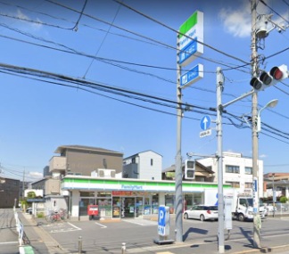 コンビニ　ファミリーマート 瑞江一丁目店（コンビニ）まで550m