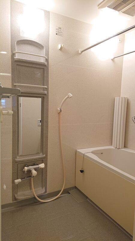 バス・シャワールーム