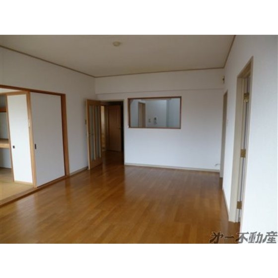 居室・リビング　リビング