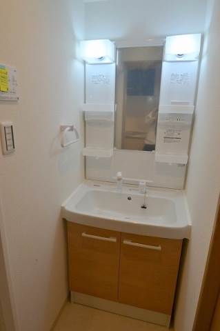 洗面設備　シャンプードレッサー