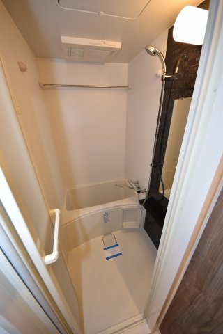 バス・シャワールーム　お風呂です