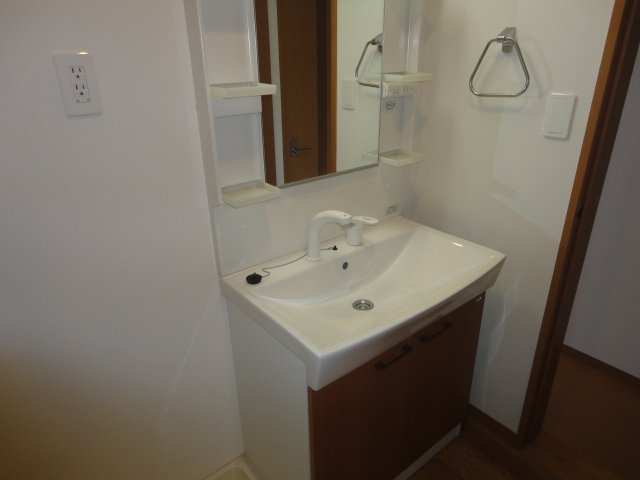 洗面設備　洗髪洗面化粧台